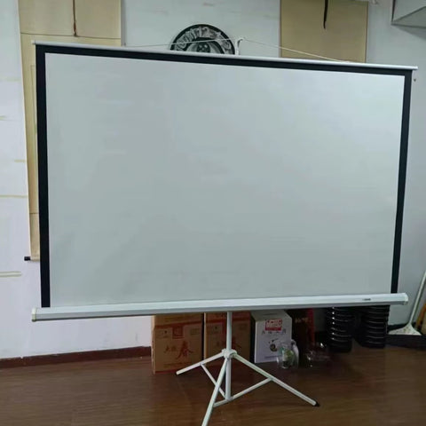 Three-dimensional interior screen